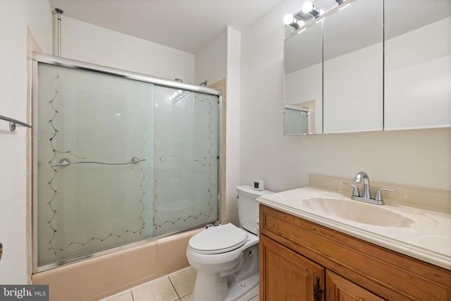 1522 Goldenrain Ct, Townhouse with 3 bedrooms, 4 bathrooms and null parking in RESTON VA | Image 24