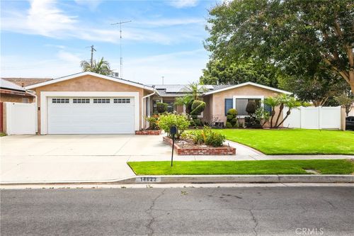 14622 Zane Cir, Huntington Beach, CA, 92647-2348 | Card Image