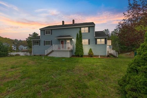 r-9 Rocco Dr, Derry, NH, 03038-4379 | Card Image