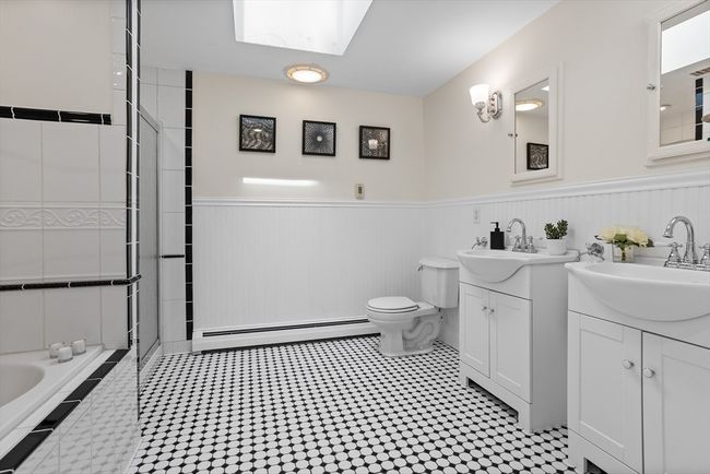 8 Winthrop Ave, House other with 5 bedrooms, 4 bathrooms and 4 parking in Bedford MA | Image 22