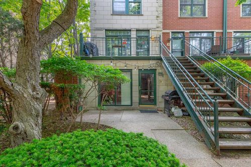 unit-28-1812 S State St, Chicago, IL, 60616-1698 | Card Image