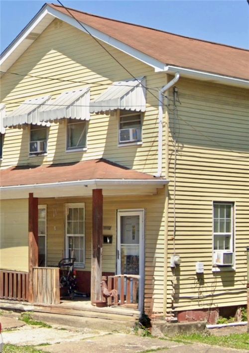 1312 2nd Ave, Beaver Falls, PA, 15010-4240 | Card Image