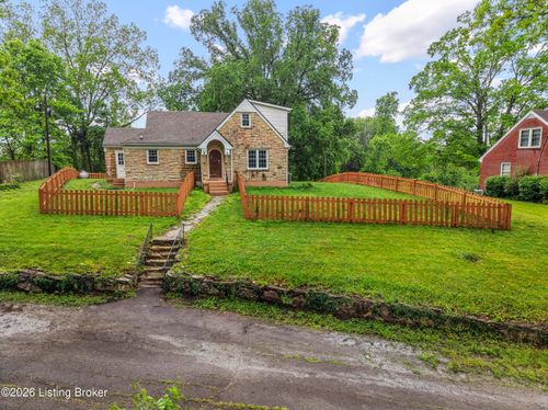 137 Eastview Dr, Taylorsville, KY, 40071-6620 | Card Image