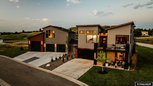 5 St Andrews Ln, Sheridan, WY, 82801-8732 | Card Image