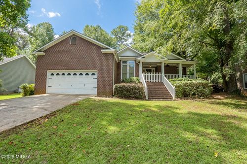 224 Chadwick Cir, Macon, GA, 31210-8835 | Card Image