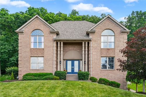 114 Oakview Drive, Cranberry Twp, PA, 16066 | Card Image