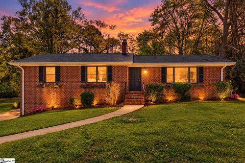 49 Foxhall Rd, Greenville, SC, 29605-2544 | Card Image