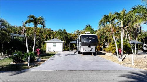 10380 Nightwood Dr, FORT MYERS, FL, 33905 | Card Image