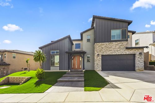11767 Toyon Dr, Chatsworth, CA, 91311-1365 | Card Image