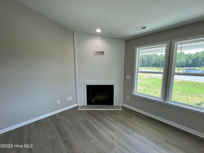 82 Asher Pointe Way, House other with 3 bedrooms, 2 bathrooms and 1 parking in Benson NC | Image 4