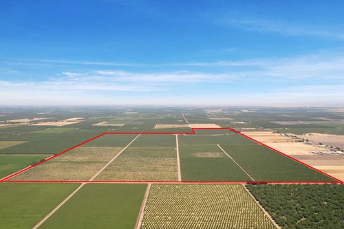 18190 E Copperopolis Rd, Linden, CA, 95236-9732 | Card Image