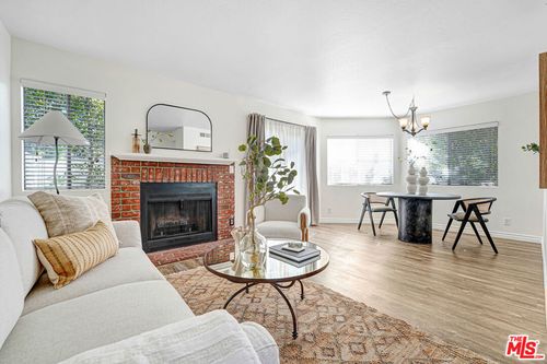 2-1890 Rory Ln, Simi Valley, CA, 93063-5521 | Card Image