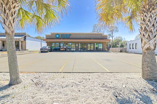 b-2159 E Pass Rd, Gulfport, MS, 39507-3802 | Card Image