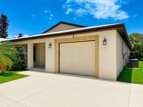 5 Flamenco Way, Port St Lucie, FL, 34952-8535 | Card Image