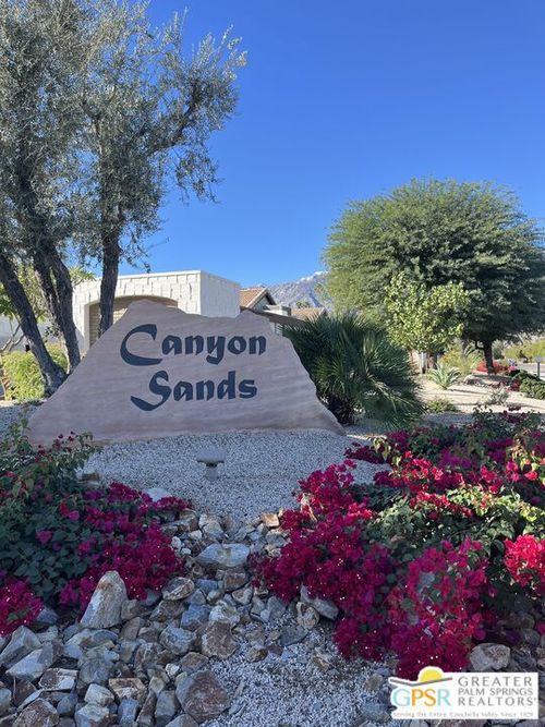 f-2360 W Miramonte Circle, Palm Springs, CA, 92264 | Card Image