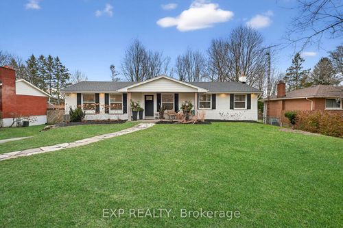 34 Pancake Lane, Fonthill, ON, L3E0J5 | Card Image