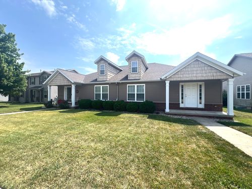 1647 Belclare Rd, Normal, IL, 61761-4925 | Card Image