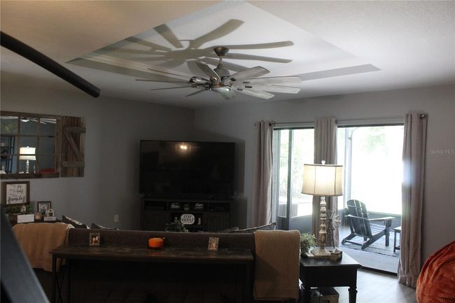 301 Orange Blossom Dr, Townhouse with 3 bedrooms, 3 bathrooms and null parking in Winter Haven FL | Image 6
