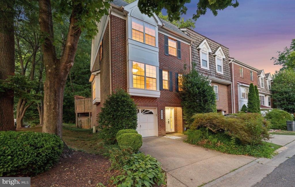 Edson Ln, Rockville, MD 20852