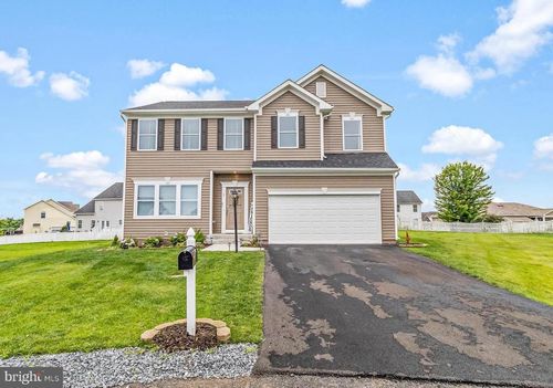 3 Bismark Rd, INWOOD, WV, 25428-3300 | Card Image