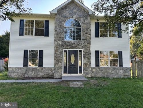 4 Brook Ramble Ln, TOWNSEND, DE, 19734-9031 | Card Image