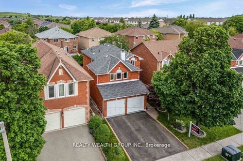 1077 Windsor Hill Blvd, Mississauga, ON, L5V1P4 | Card Image