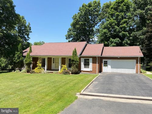 58 Pacella Hwy, MOUNT STORM, WV, 26739-1200 | Card Image