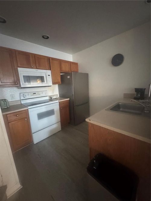 apt-104-2219 San Vittorino Cir, KISSIMMEE, FL, 34741-1550 | Card Image