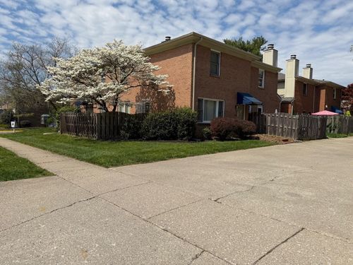 3-1100 Turkey Foot Rd, Lexington, KY, 40502-7005 | Card Image