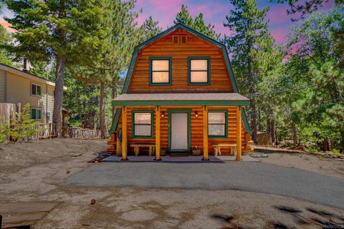 33382 Squirrel Dr, Green Valley Lake, CA, 92341 | Card Image