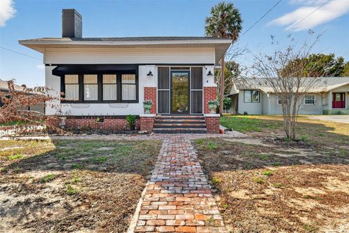 740 Summit St, Eustis, FL, 32726-4621 | Card Image