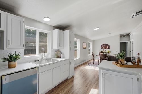 16-1025 N 300 W, Springville, UT, 84663-4018 | Card Image