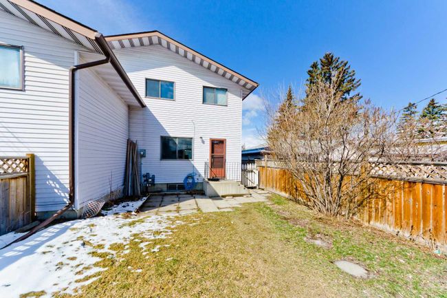 2816 38 Street Sw, Home with 7 bedrooms, 3 bathrooms and 3 parking in Calgary AB | Image 34