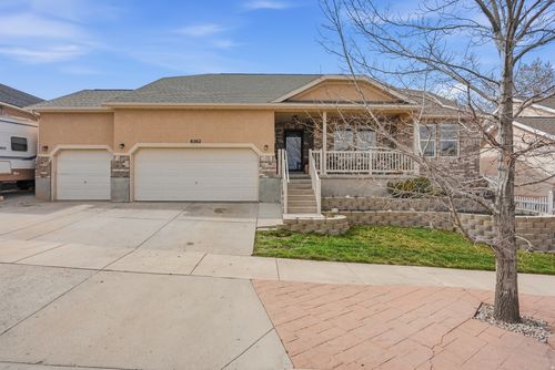 8262 S Pin Oak Dr, West Jordan, UT, 84081-1812 | Card Image