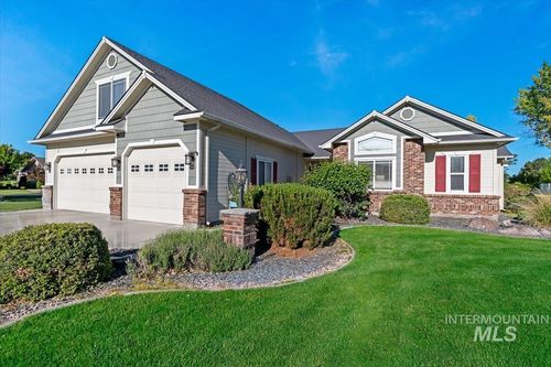 15453 Moonstruck Dr, Caldwell, ID, 83607-1462 | Card Image