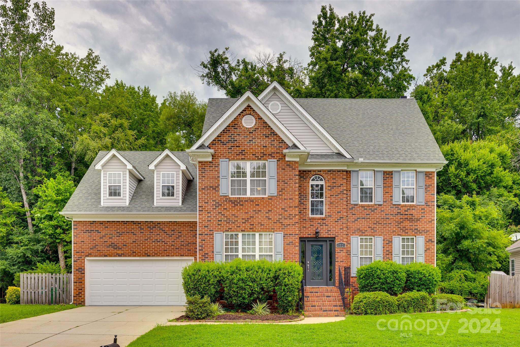 Ivey Creek Dr, Charlotte, NC 28273