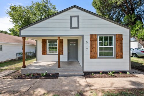 5117 Almena Rd, River Oaks, TX, 76114-2635 | Card Image