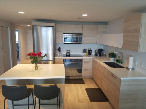 1018-16385 Biscayne Blvd, Aventura, FL, 33160-5450 | Card Image