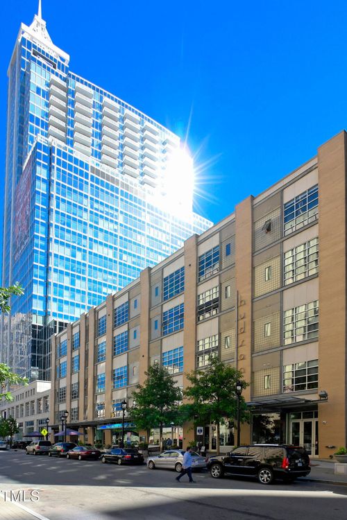 unit-409-319 Fayetteville St, Raleigh, NC, 27601-1976 | Card Image