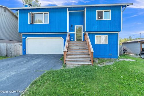 9820 Chelatna Cir, Anchorage, AK, 99515-1445 | Card Image
