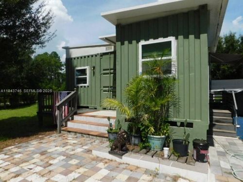 551 Avenida Del Sur, Clewiston, FL, 33440-8633 | Card Image