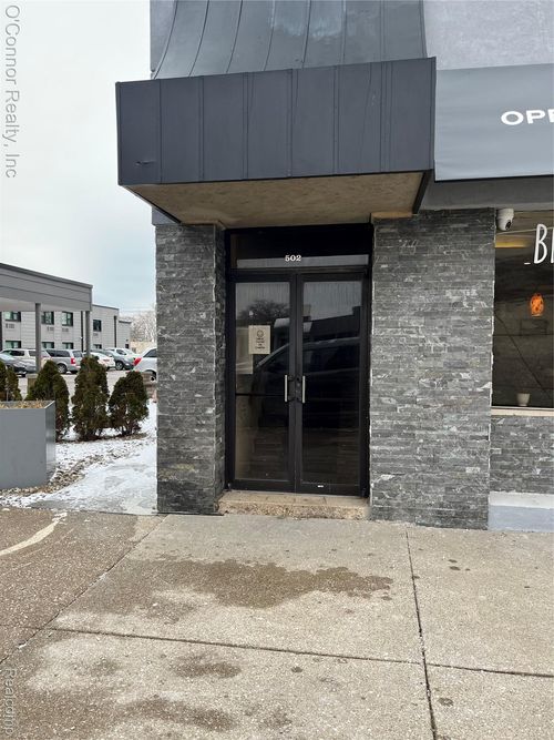 502 1/2 Huron Ave, Port Huron, MI, 48060-3866 | Card Image