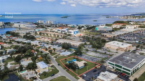 596 Baywood Dr N, DUNEDIN, FL, 34698-2007 | Card Image