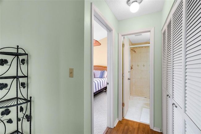APT-3 - 5720 Pelican Pointe Dr, Condo with 2 bedrooms, 2 bathrooms and null parking in Sebastian FL | Image 20