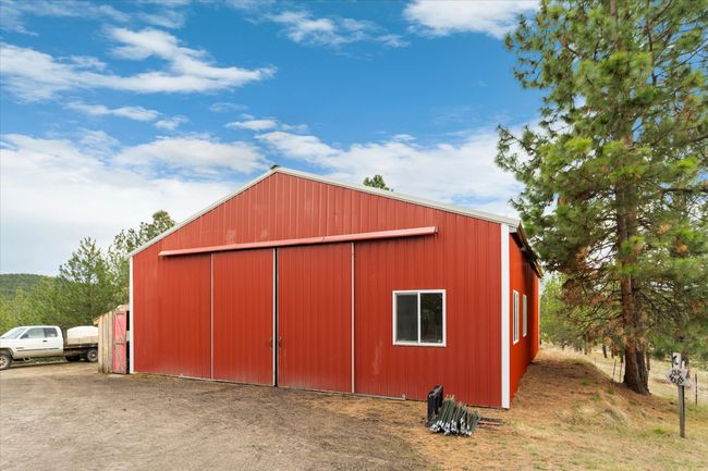 40'x50' pole barn | Image 22