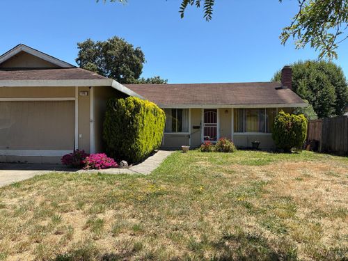 471 Landsdown Circle, Rohnert Park, CA, 94928 | Card Image