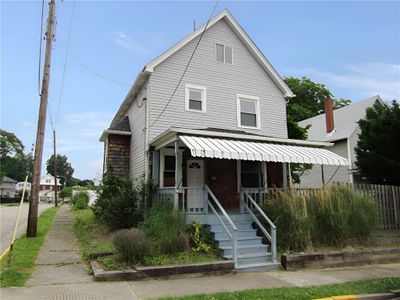 334 School St, House other with 3 bedrooms, 1 bathrooms and null parking in Springdale Boro PA | Image 2