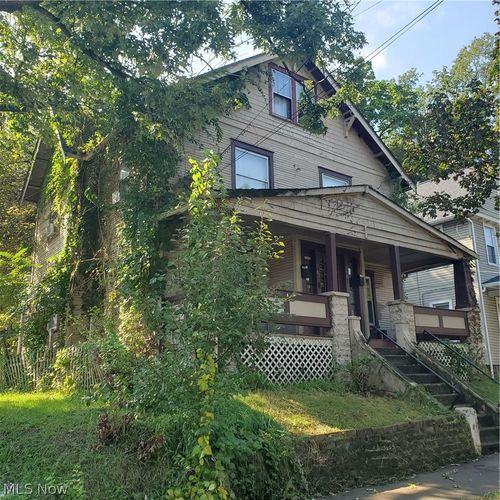 82 Aqueduct Street, Akron, OH, 44303 | Card Image