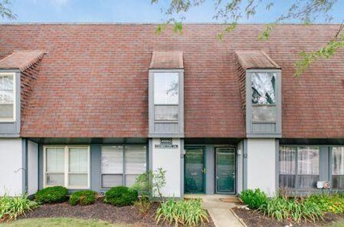 apt-e-4692 Charecote Ln, Columbus, OH, 43220-3523 | Card Image