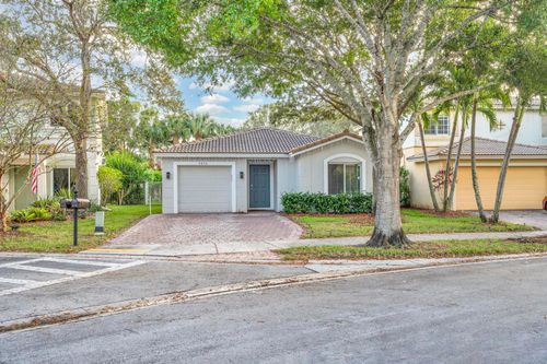 4856 Se Duval Dr, Stuart, FL, 34997-1502 | Card Image